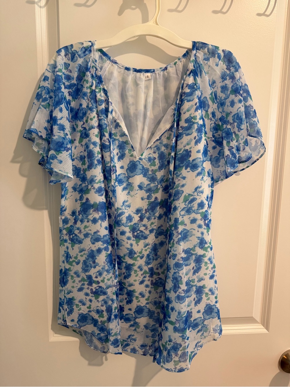 Blue Floral Flutter-Sleeve V-Neck Top